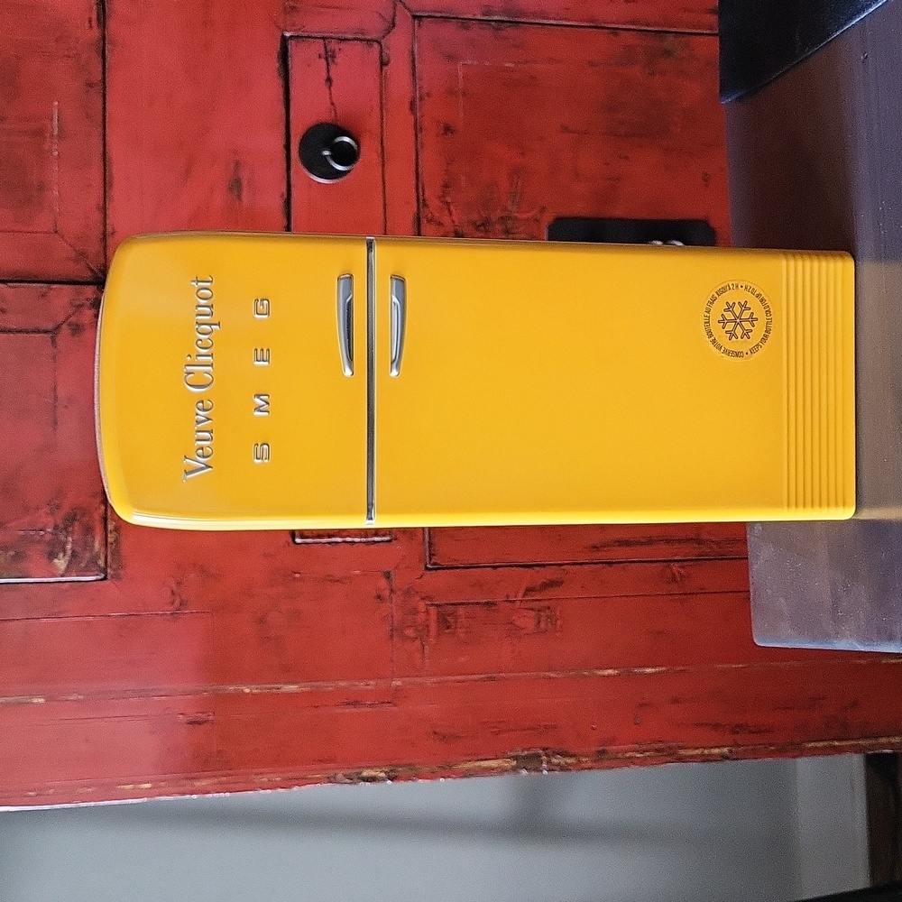 COPY - Veuve Clicquot Fridge
